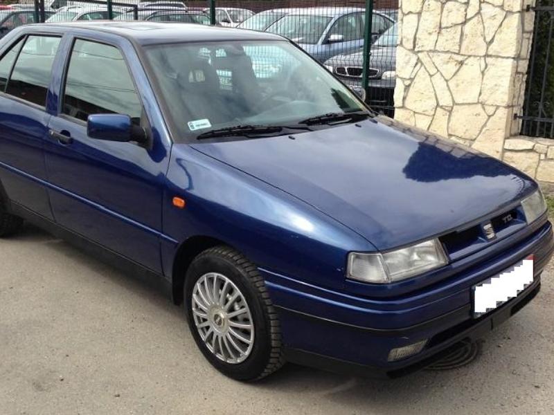 ФОТО Стекло лобовое для Seat Toledo  Львов