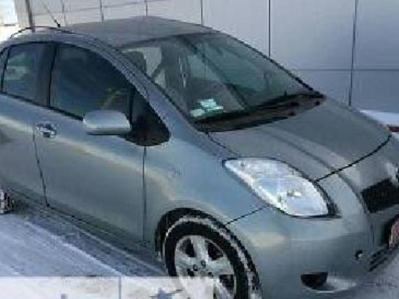 ФОТО Бампер передний для Toyota Yaris (05-11)  Запорожье