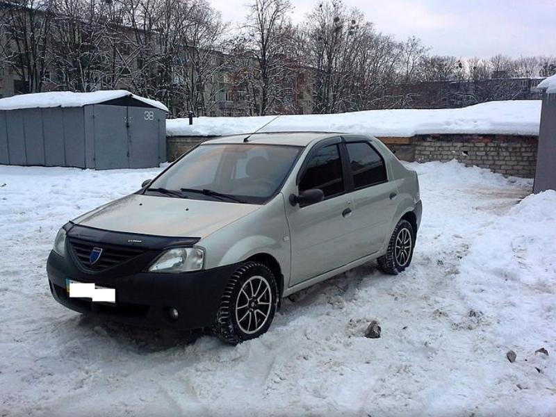 ФОТО Стекло лобовое для Dacia Logan  Киев