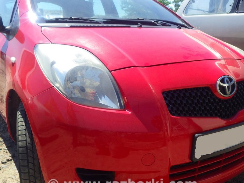 ФОТО Стекло лобовое для Toyota Yaris (05-11)  Одеса