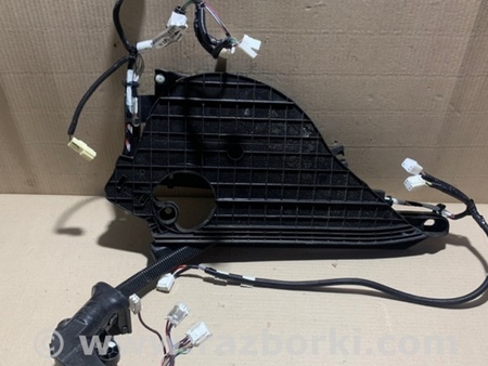 ФОТО Провод дверей багажника для Toyota Sienna (11-16) Киев