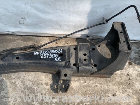 ФОТО Балка задньої підвіски для Nissan NV200 USA (2013-) Киев