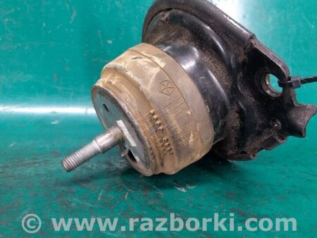 ФОТО Подушка двигуна для Jeep Grand Cherokee (11-22) Киев