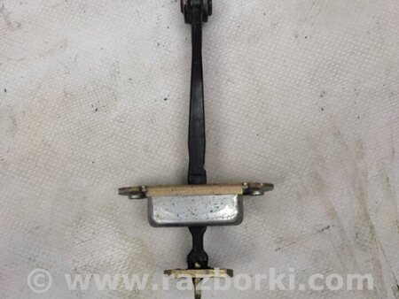 ФОТО Обмежувач дверей для Nissan Tiida/Versa C11 Киев