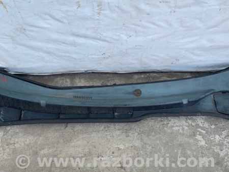 ФОТО Жабо під лобове скло (пластик) для Toyota Sienna (11-16) Киев
