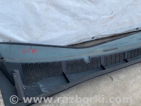 ФОТО Жабо під лобове скло (пластик) для Toyota Sienna (11-16) Киев