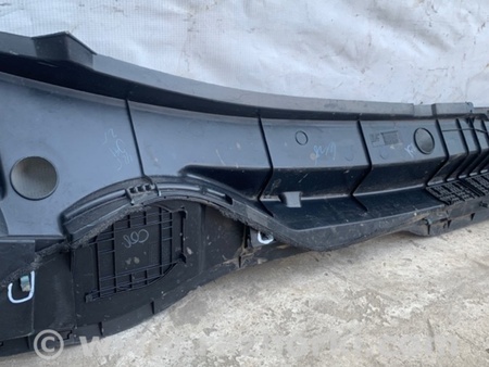 ФОТО Жабо під лобове скло (пластик) для Toyota Sienna (11-16) Киев