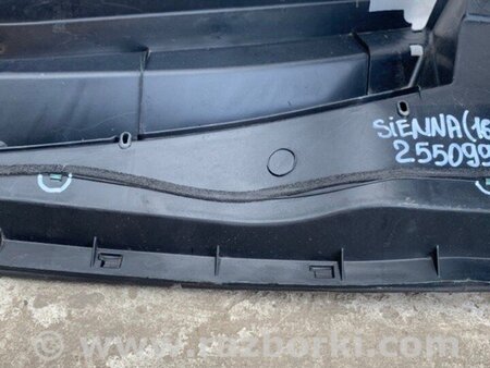 ФОТО Жабо під лобове скло (пластик) для Toyota Sienna (11-16) Киев