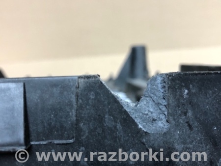 ФОТО Полиця акумулятора для Volkswagen Passat B7 (09.2010-06.2015) Киев