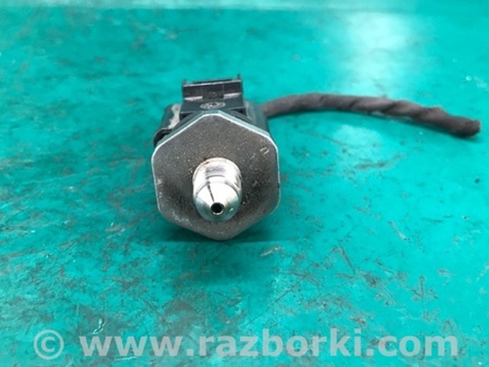 ФОТО Датчик тиску палива у рейці для Audi (Ауди) A3 8V1, 8VA, 8V7, 8VS (03.2012-...) Киев