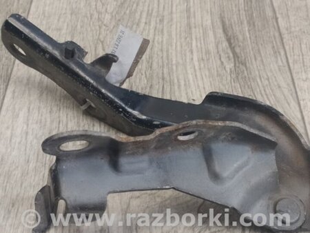 ФОТО Петля капоту для Toyota Matrix Киев