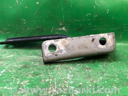 ФОТО Петля капоту для Volkswagen Passat B7 (09.2010-06.2015) Киев