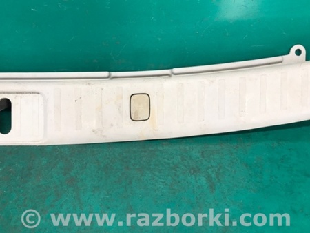 ФОТО Накладка на порог багажника для Lexus RX300/330/350/400 (03-09) Киев