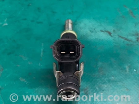 ФОТО Форсунка паливна для Volkswagen Passat B7 (09.2010-06.2015) Киев