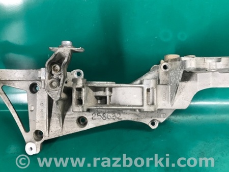 ФОТО Кронштейн крепления генератора для Volkswagen Passat B7 (09.2010-06.2015) Киев