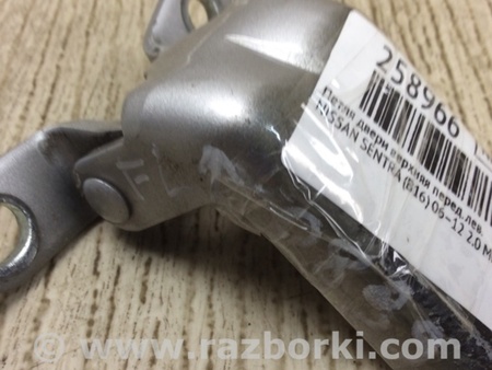 ФОТО Петля двері задньої лівої верхня для Nissan Sentra B16 Киев