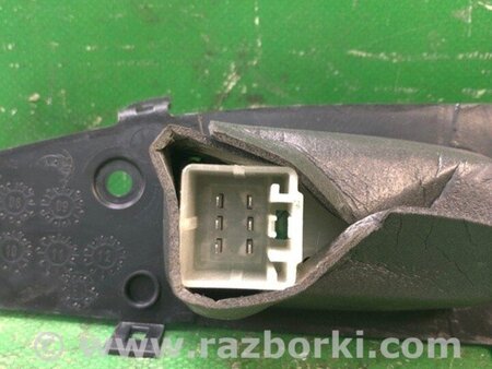 ФОТО Кнопка стеклоподъемника дверная для Jeep Compass Киев