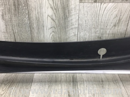 ФОТО Жабо під лобове скло (пластик) для Volkswagen Passat B7 (09.2010-06.2015) Киев