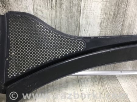 ФОТО Жабо під лобове скло (пластик) для Volkswagen Passat B7 (09.2010-06.2015) Киев