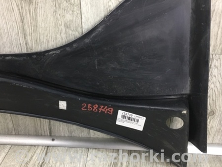 ФОТО Жабо під лобове скло (пластик) для Volkswagen Passat B7 (09.2010-06.2015) Киев