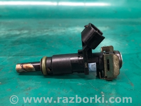 ФОТО Форсунка паливна для Volkswagen Jetta USA (10-17) Киев