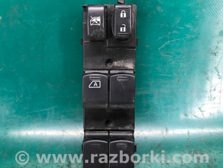 ФОТО Блок кнопок стеклоподъемников для Nissan Rogue (08-14) Киев