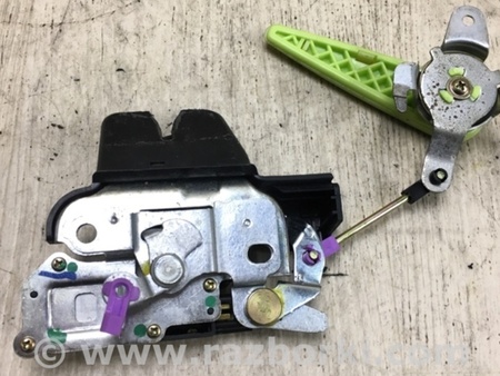 ФОТО Замок кришки багажника для Toyota Camry 30 XV30 (09.2001-03.2006) Киев