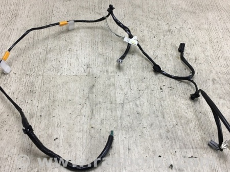 ФОТО Проводка крышки багажника для Toyota Camry 30 XV30 (09.2001-03.2006) Киев