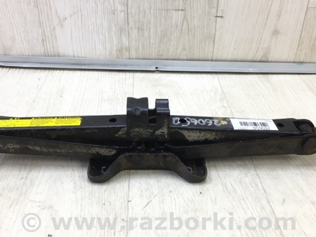 ФОТО Домкрат для Nissan Rogue (08-14) Киев