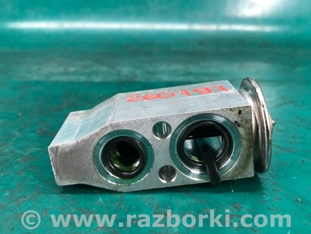ФОТО Клапан кондиціонера для Nissan Pathfinder R52 Киев