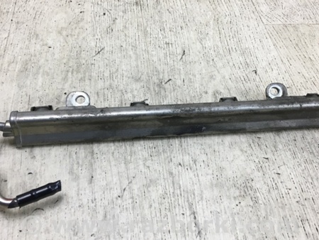 ФОТО Паливна рейка для Nissan Sentra B16 Киев