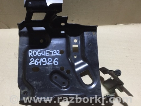ФОТО Полиця акумулятора для Nissan X-Trail T32 /Rogue (2013-) Киев