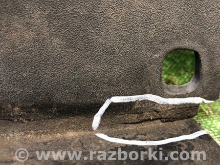 ФОТО Жабо під лобове скло (пластик) для Chrysler 300 (2004-2010) Киев