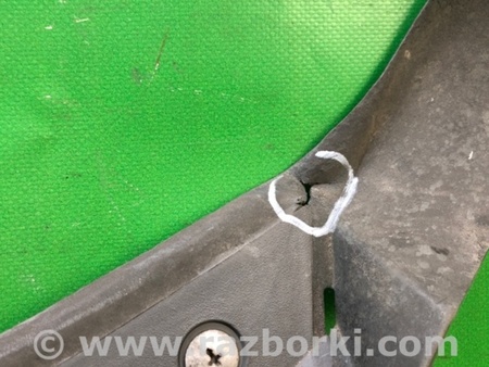 ФОТО Жабо під лобове скло (пластик) для Chrysler 300 (2004-2010) Киев