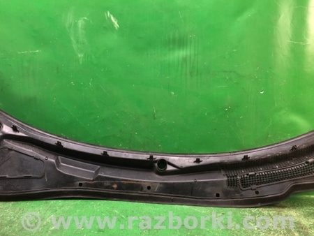 ФОТО Жабо під лобове скло (пластик) для Chrysler 300 (2004-2010) Киев