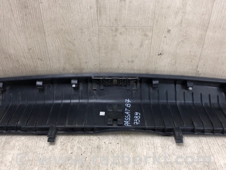 ФОТО Накладка панелі багажника внутрішня для Volkswagen Passat B7 (09.2010-06.2015) Киев