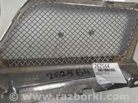 ФОТО Решітка радіатора для Mitsubishi L200 (06-14) Киев