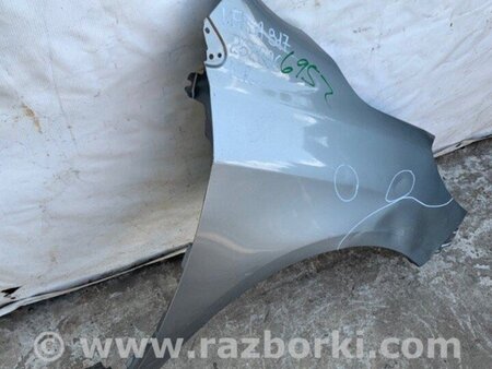 ФОТО Крило переднє ліве для Nissan Versa B17 Киев