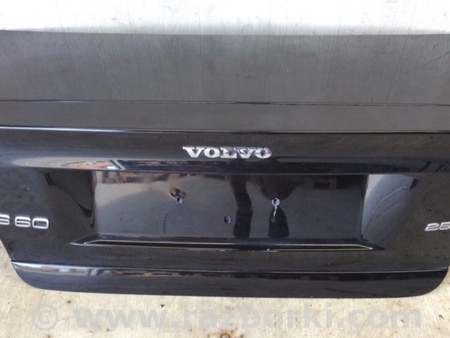 ФОТО Кришка багажника для Volvo S60 Киев