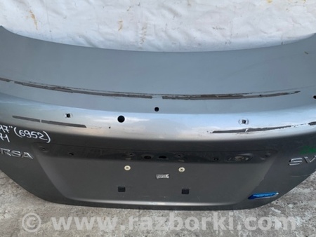 ФОТО Кришка багажника для Nissan Versa B17 Киев