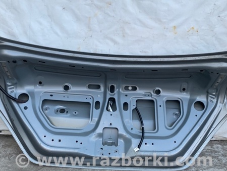 ФОТО Кришка багажника для Nissan Versa B17 Киев