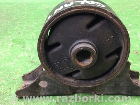 ФОТО Подушка двигуна для Mitsubishi Galant Киев