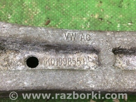 ФОТО Подушка двигуна для Volkswagen Jetta USA (10-17) Киев