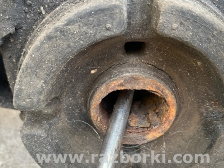 ФОТО Балка передньої підвіски для Toyota Sienna (03-10) Киев