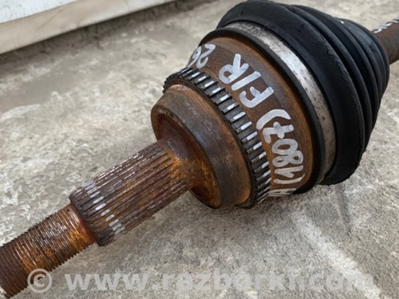 ФОТО Привід передній для Toyota Sienna (03-10) Киев