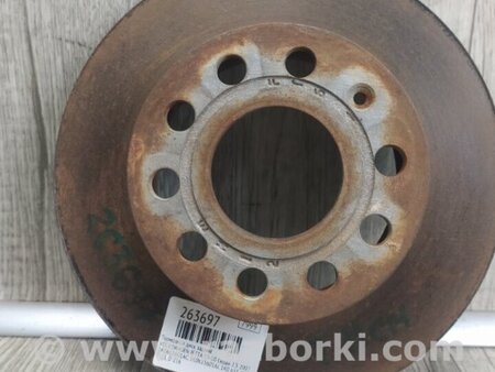 ФОТО Диск гальмівний задній для Volkswagen Jetta 5 1K2, 1K5 (01.2005 - 12.2010) Киев