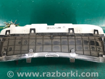 ФОТО Панель приладів для Toyota Sienna (11-16) Киев