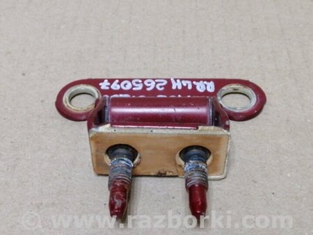 ФОТО Петля кришки багажника для Lexus CT200 (11-17) Киев