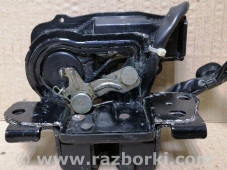 ФОТО Замок кришки багажника для Lexus CT200 (11-17) Киев