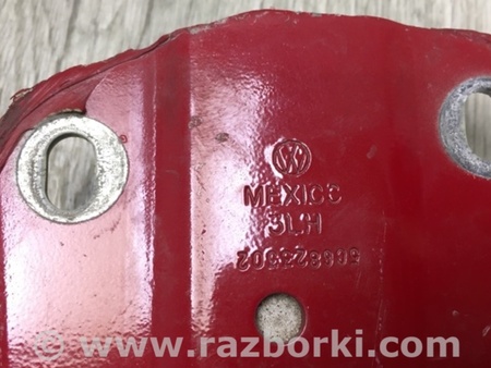 ФОТО Петля капоту для Volkswagen Jetta USA (10-17) Киев